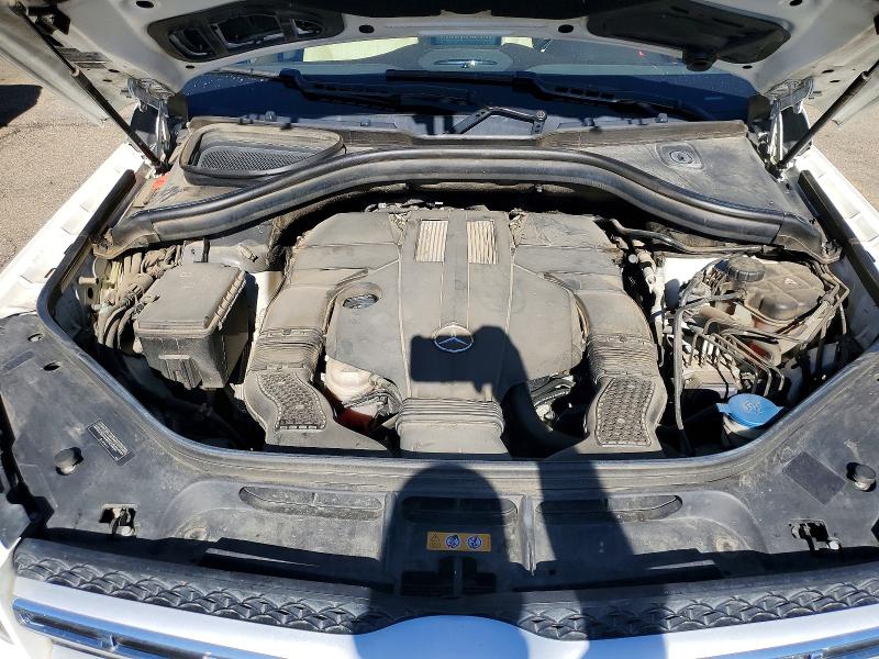 57003366 :رقم المزاد ، 4JGDF6EE3HA965797 vin ، 2017 Mercedes-benz Gls مزاد بيع