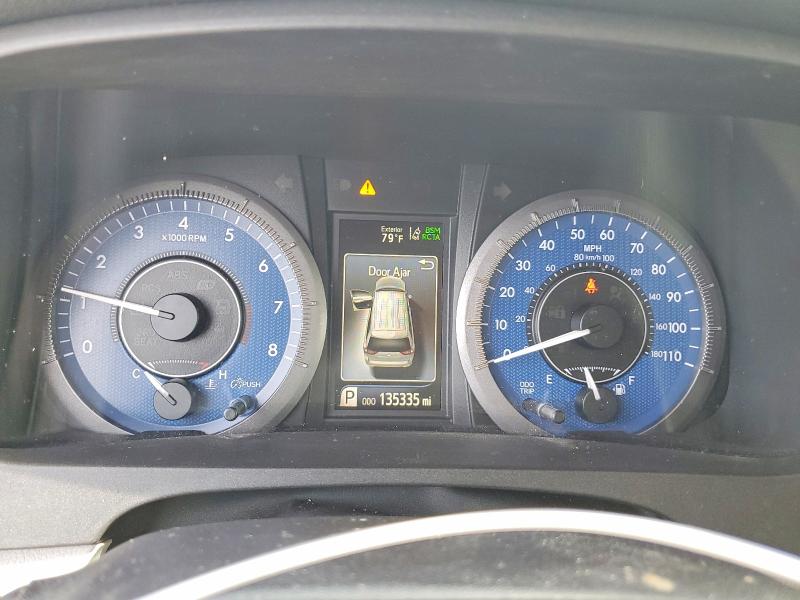 56599976 :رقم المزاد ، 5TDYZ3DC1KS989490 vin ، 2019 Toyota Sienna مزاد بيع