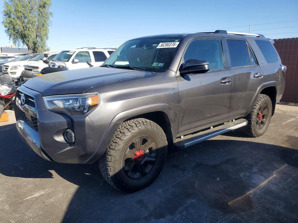 Auction sale of the 2021 Toyota 4runner, vin: JTEMU5JR0M5962609, lot number: 56280376