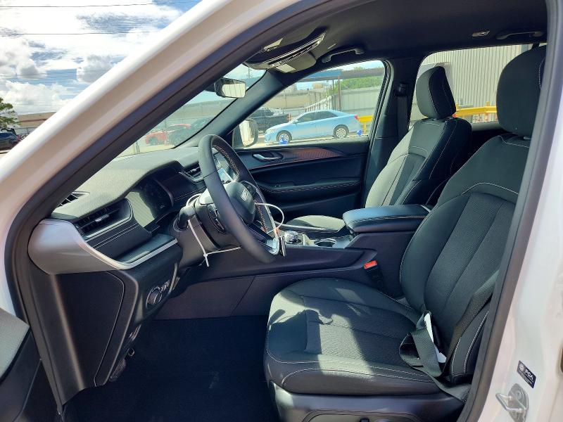 Продаж на аукціоні авто 2025 Jeep Grand Cherokee, vin: 1C4RJGAG4SC322618, номер лоту: 55012636