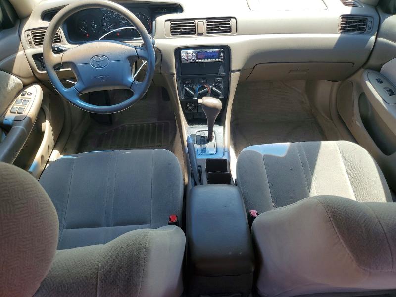 56806906 :رقم المزاد ، 4T1BG22K11U868917 vin ، 2001 Toyota Camry مزاد بيع
