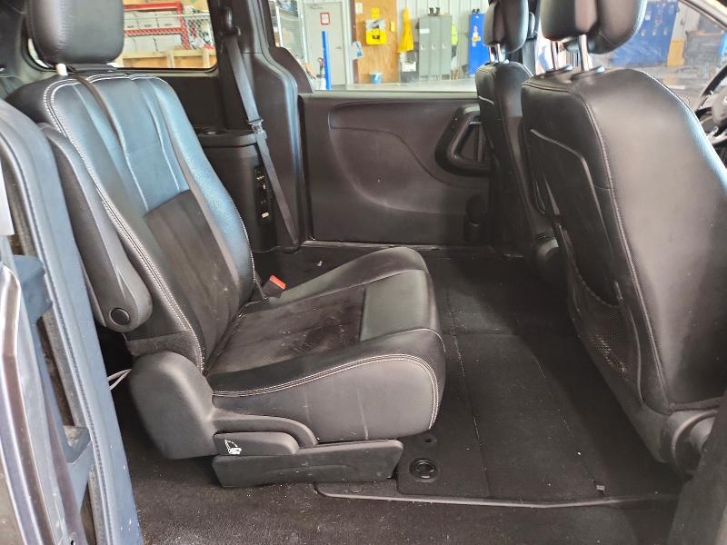 55618726 :رقم المزاد ، 2C4RDGCG7FR703722 vin ، 2015 Dodge Grand Caravan مزاد بيع
