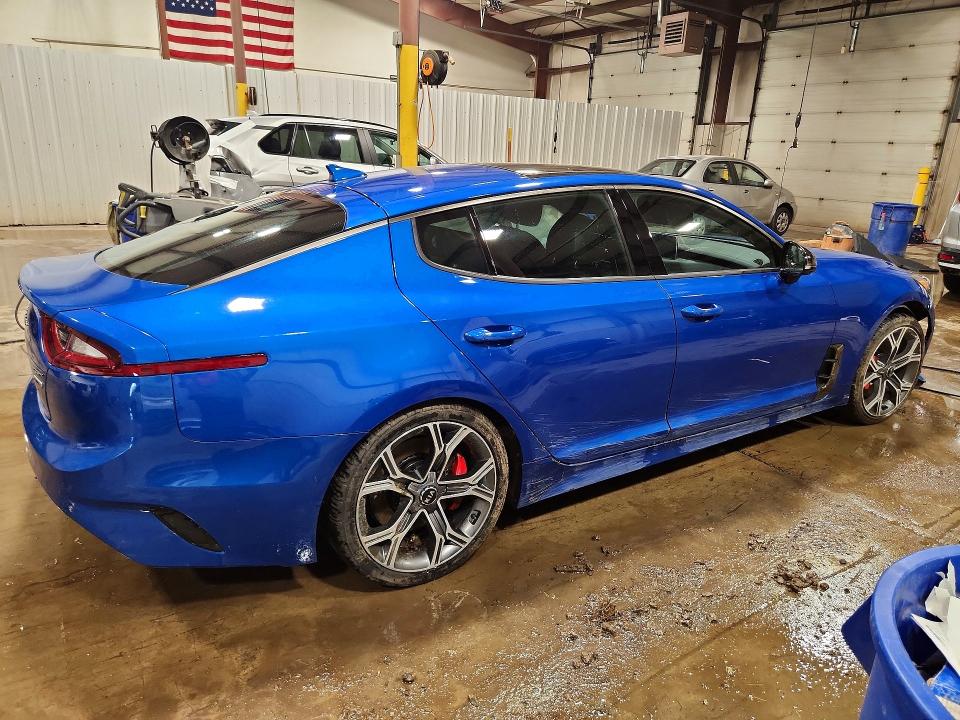 2021 Kia Stinger მანქანა იყიდება აუქციონზე, vin: KNAE55LC8M6094462, აუქციონის ნომერი: 57649406