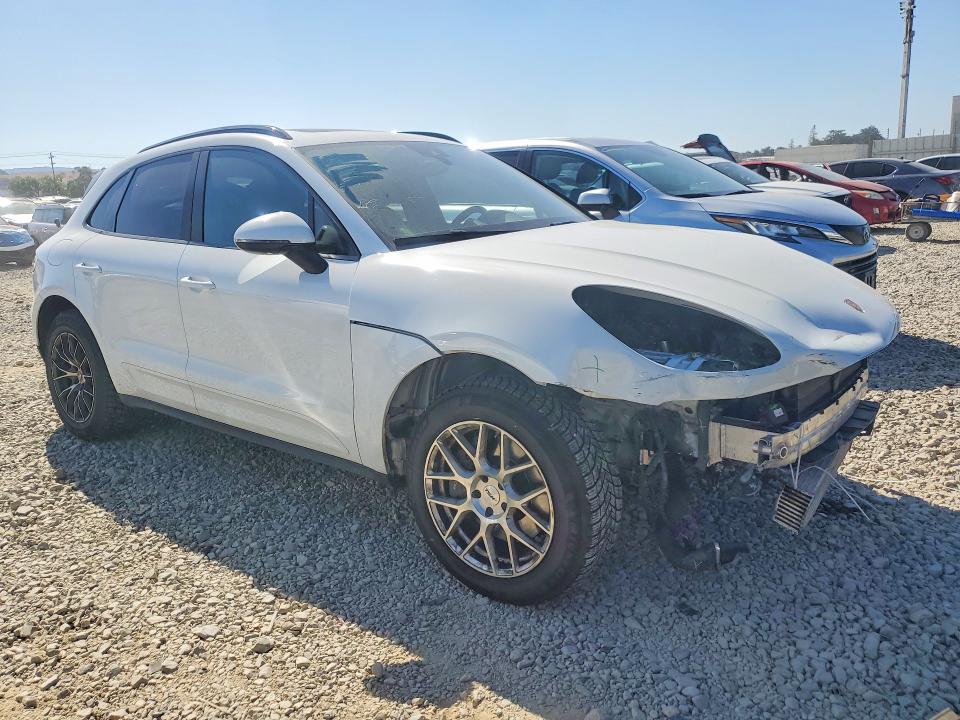56645816 :رقم المزاد ، WP1AA2A59MLB16954 vin ، 2021 Porsche Macan مزاد بيع