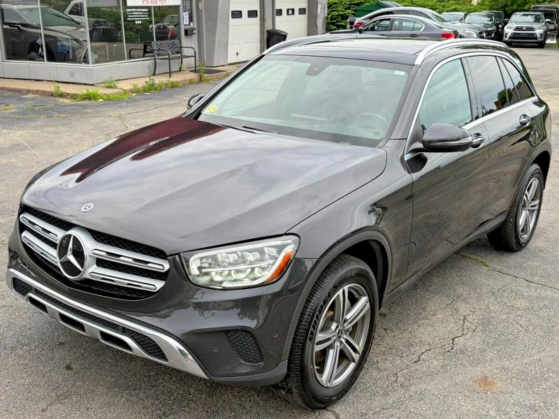 58909426 :رقم المزاد ، W1N0G8EB8MV302853 vin ، 2021 Mercedes-benz Glc مزاد بيع