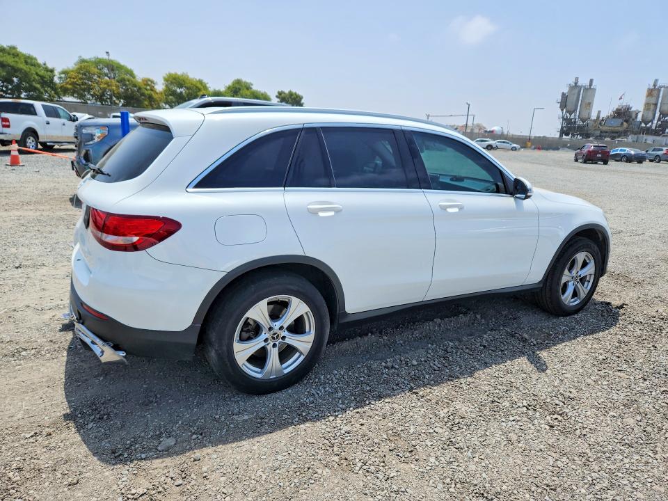2018 Mercedes-benz Glc მანქანა იყიდება აუქციონზე, vin: WDC0G4JB5JV035196, აუქციონის ნომერი: 55468006