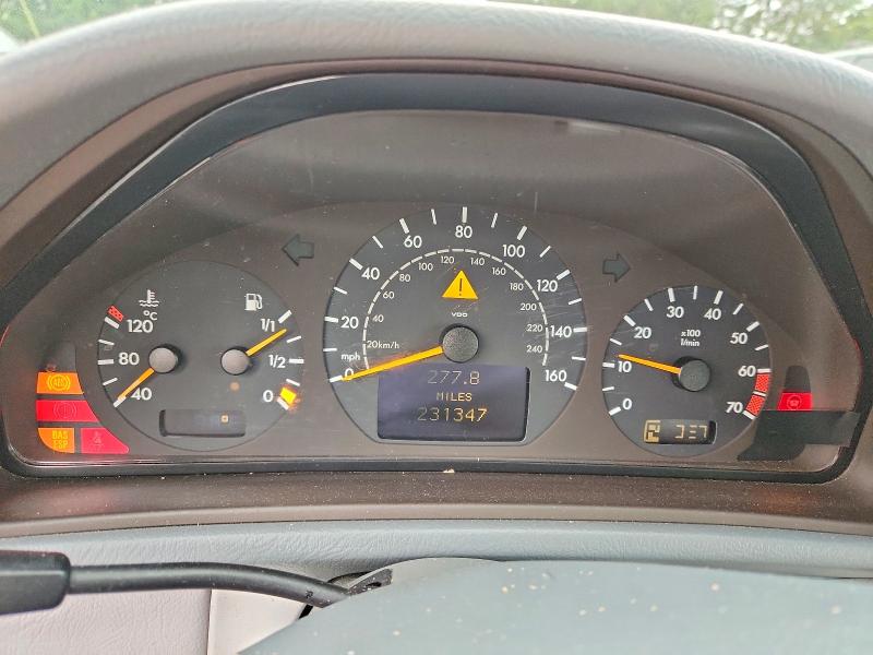 57699026 :رقم المزاد ، WDBLK65G6YT039491 vin ، 2000 Mercedes-benz Clk مزاد بيع