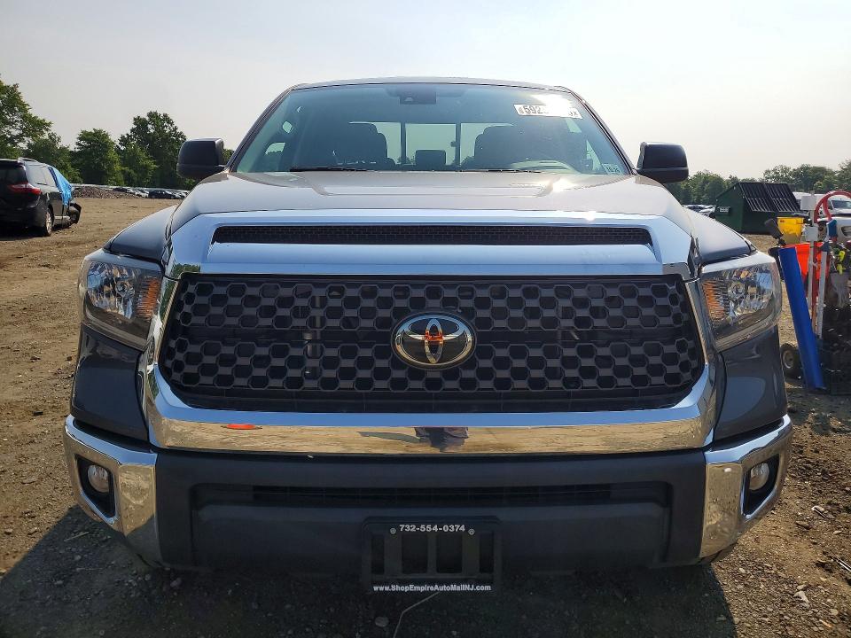 Продаж на аукціоні авто 2021 Toyota Tundra, vin: 5TFUY5F18MX045384, номер лоту: 59250006