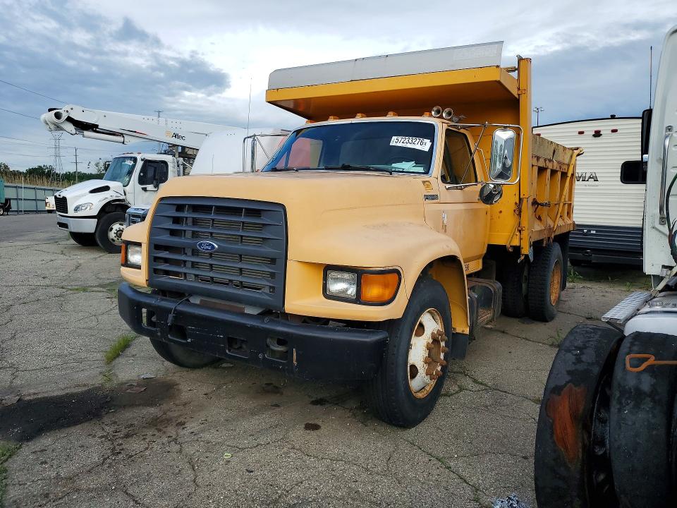 57233276 :رقم المزاد ، 3FEWF80C3XMA22638 vin ، 1999 Ford F800 مزاد بيع