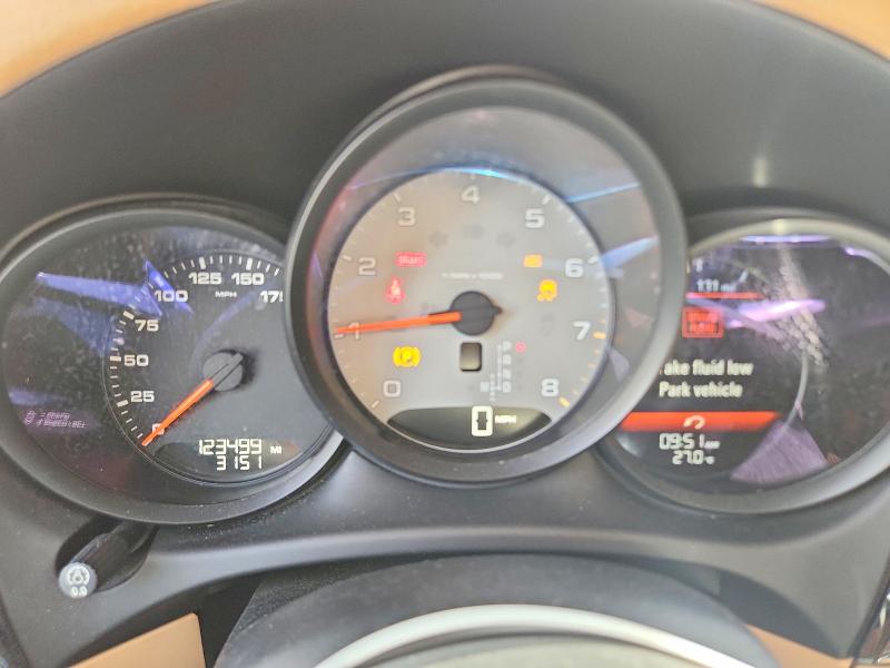 55467256 :رقم المزاد ، WP1AB2A59FLB51767 vin ، 2015 Porsche Macan مزاد بيع