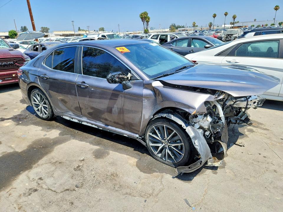 Продаж на аукціоні авто 2023 Toyota Camry, vin: 4T1T11AK7PU832367, номер лоту: 58631276