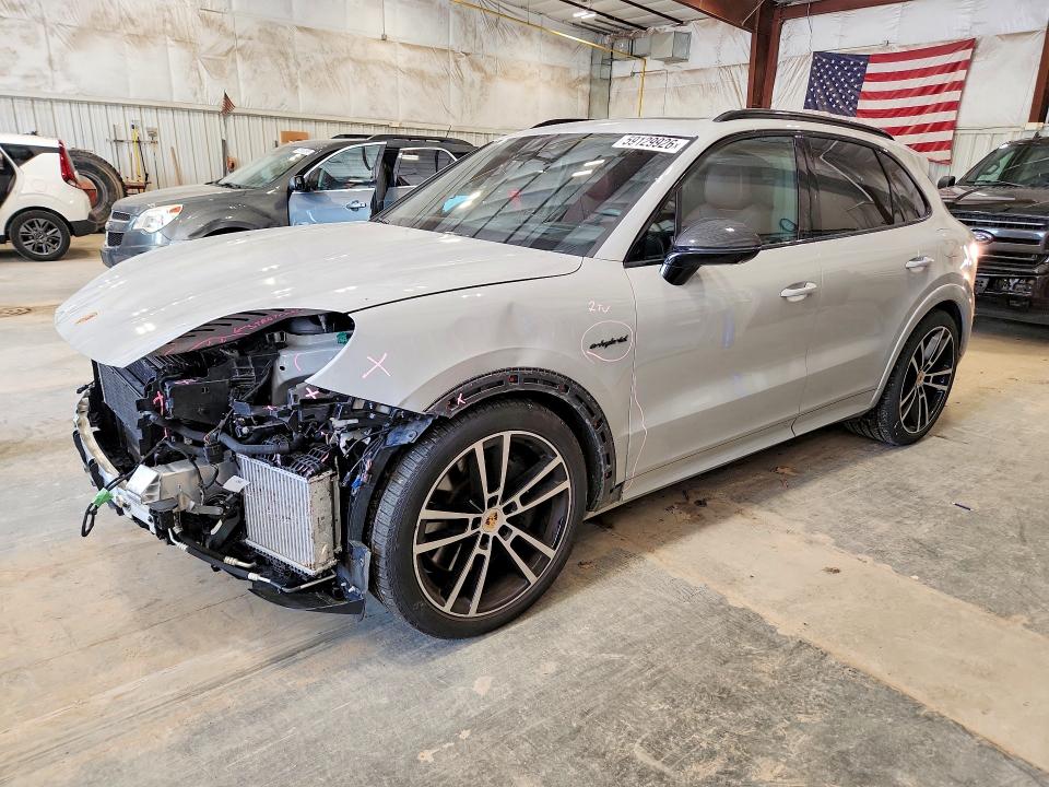 59129926 :رقم المزاد ، WP1AM2AY4RDA48257 vin ، 2024 Porsche Cayenne مزاد بيع
