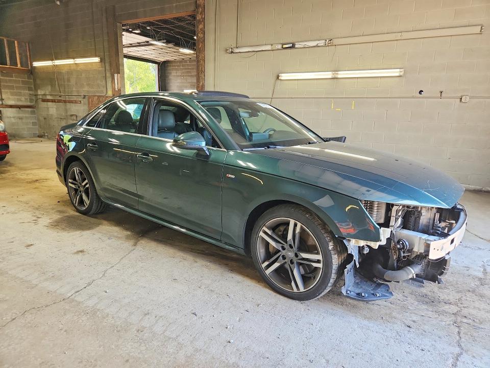 2018 Audi A4 მანქანა იყიდება აუქციონზე, vin: WAUENAF48JA130088, აუქციონის ნომერი: 58875726