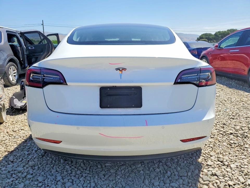 2021 Tesla Model 3 მანქანა იყიდება აუქციონზე, vin: 5YJ3E1EA4MF870699, აუქციონის ნომერი: 55637496