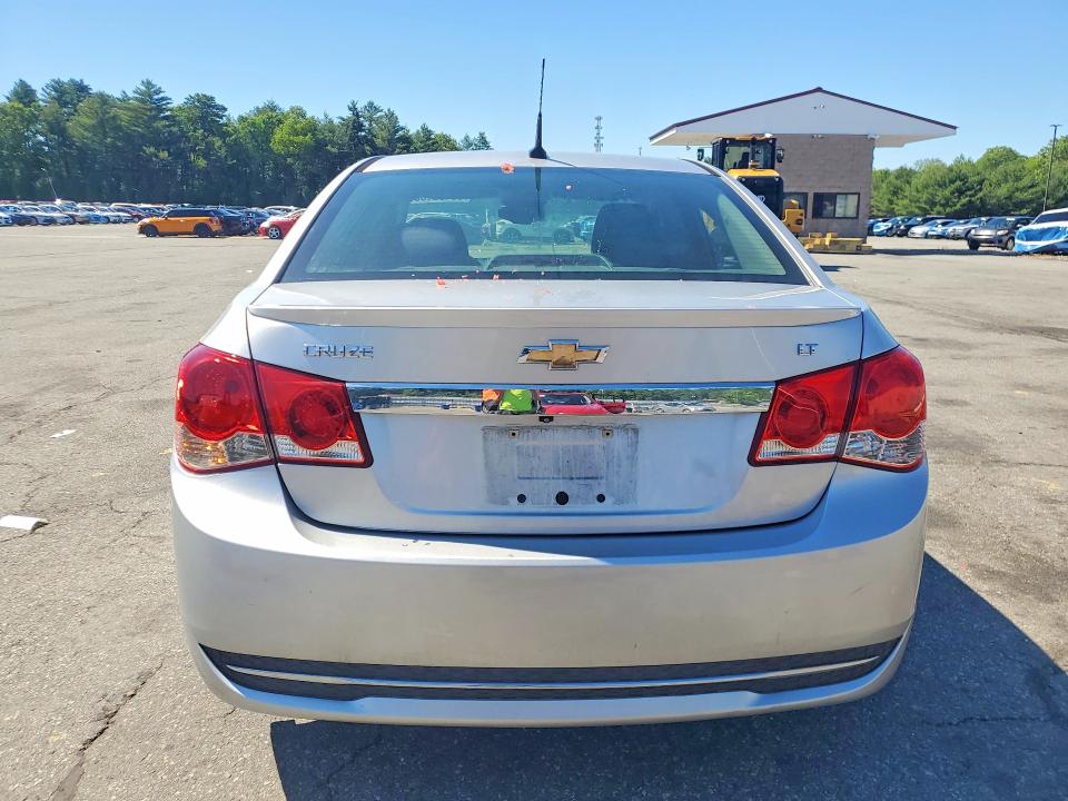 56425166 :رقم المزاد ، 1G1PC5SBXE7210985 vin ، 2014 Chevrolet Cruze مزاد بيع