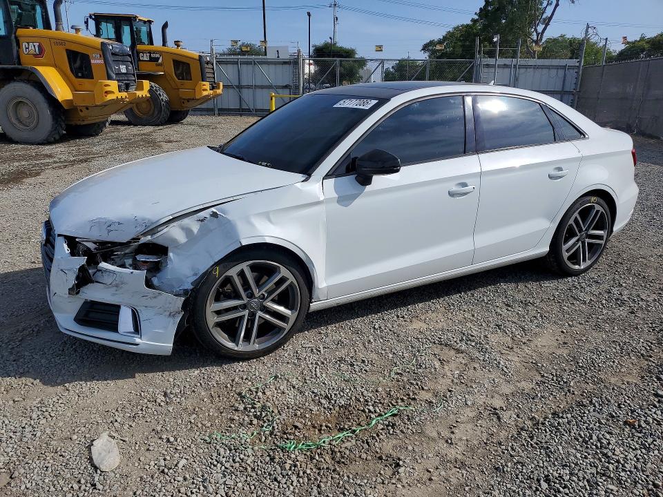 Auction sale of the 2017 Audi A3, vin: WAUB8GFF1H1016815, lot number: 57177086