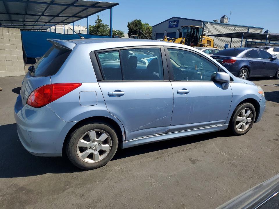 57599726 :رقم المزاد ، 3N1BC1CP4BL511640 vin ، 2011 Nissan Versa مزاد بيع