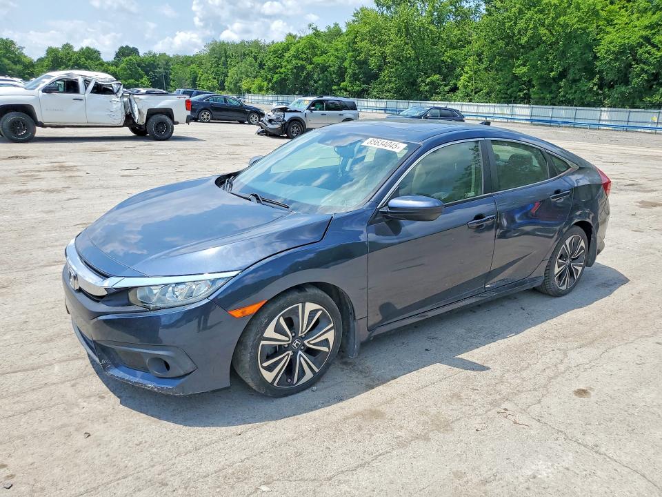 85634045 :رقم المزاد ، JHMFC1F85JX007960 vin ، 2018 Honda Civic مزاد بيع