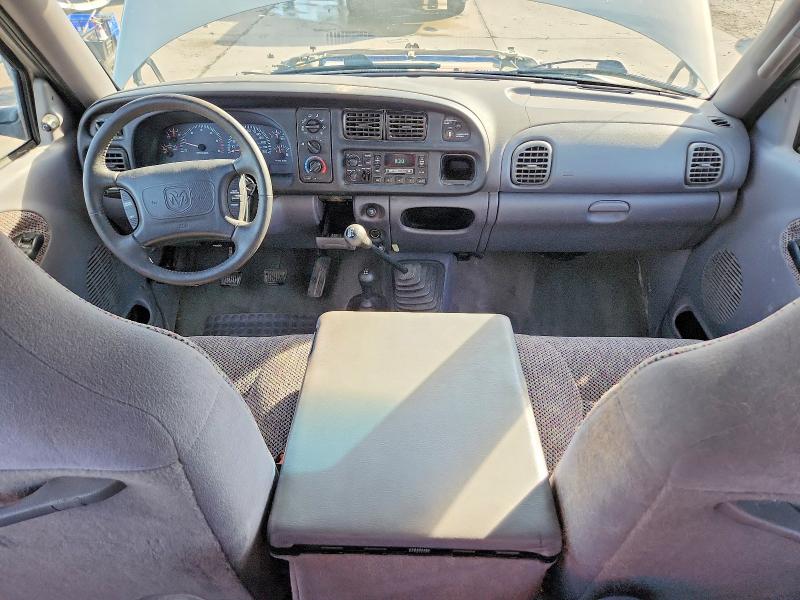 1999 Dodge Ram 2500 მანქანა იყიდება აუქციონზე, vin: 1B7KF23ZXXJ606715, აუქციონის ნომერი: 55965086