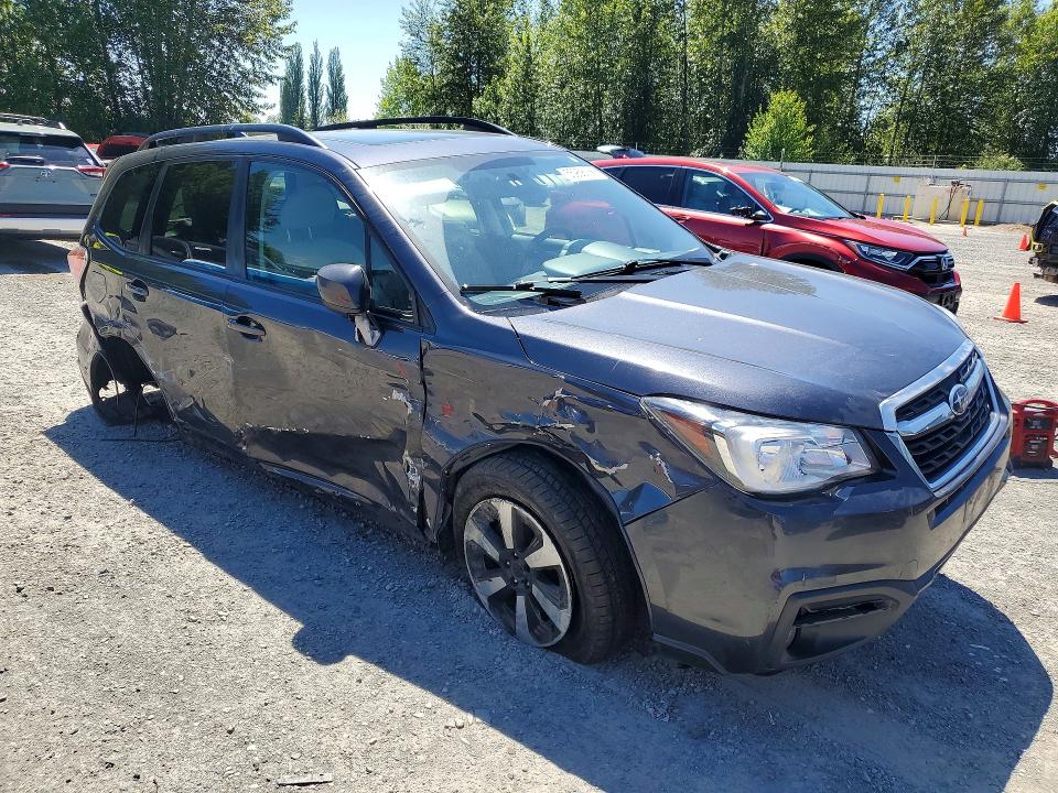 55958166 :رقم المزاد ، JF2SJAGC8JH420699 vin ، 2018 Subaru Forester مزاد بيع