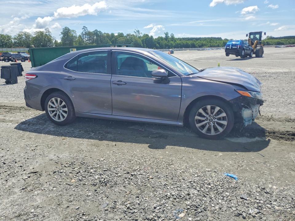 Продажа на аукционе авто 2018 Toyota Camry, vin: 4T1B11HK2JU543115, номер лота: 58039446