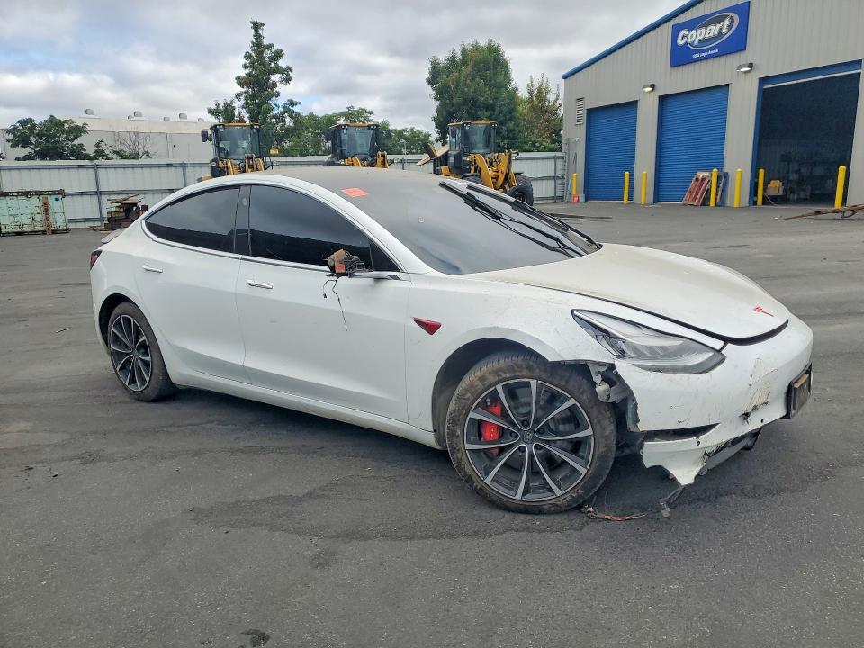 Продаж на аукціоні авто 2018 Tesla Model 3, vin: 5YJ3E1EB0JF106594, номер лоту: 58284896