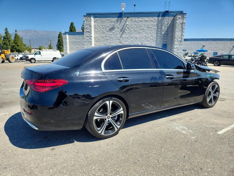 2022 Mercedes-benz C მანქანა იყიდება აუქციონზე, vin: W1KAF4GB4NR050281, აუქციონის ნომერი: 57301956