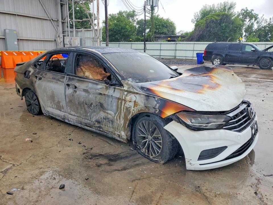 2021 Volkswagen Jetta მანქანა იყიდება აუქციონზე, vin: 3VWC57BU7MM053320, აუქციონის ნომერი: 57585456