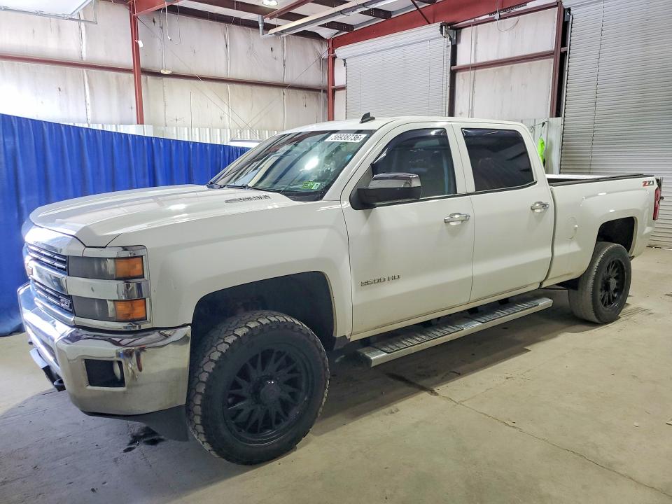 2015 Chevrolet Silverado მანქანა იყიდება აუქციონზე, vin: 1GC4KZC83FF138817, აუქციონის ნომერი: 56938736