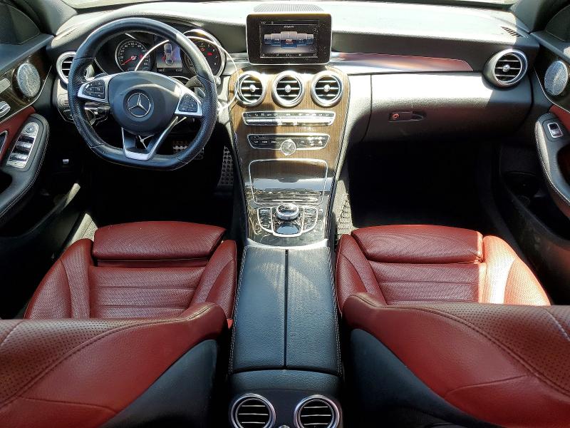 58139826 :رقم المزاد ، WDDWF4JB2JR405215 vin ، 2018 Mercedes-benz C مزاد بيع