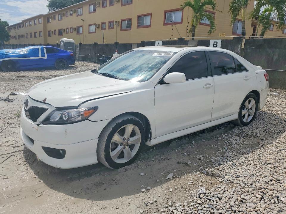 53875086 :رقم المزاد ، 4T1BF3EK2BU583035 vin ، 2011 Toyota Camry مزاد بيع