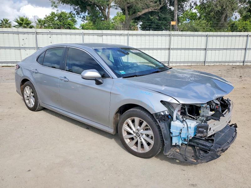 56584976 :رقم المزاد ، 4T1C11AK6RU200429 vin ، 2024 Toyota Camry مزاد بيع