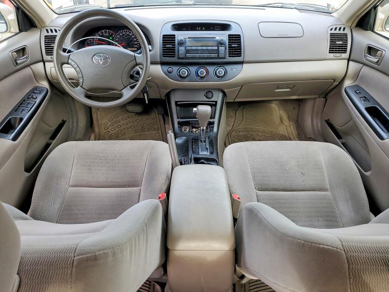 2005 Toyota Camry მანქანა იყიდება აუქციონზე, vin: 4T1BE32K85U635909, აუქციონის ნომერი: 57300846