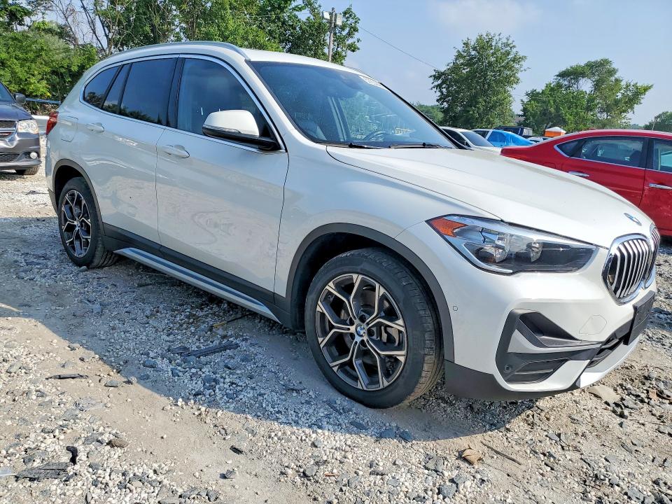 57234486 :رقم المزاد ، WBXJG9C06M5T78528 vin ، 2021 Bmw X1 مزاد بيع