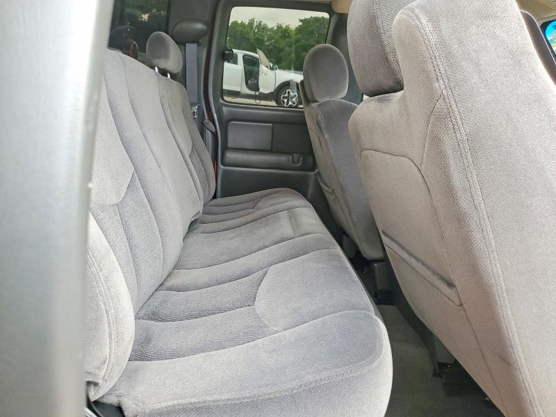 57559936 :رقم المزاد ، 2GTEC19N241396783 vin ، 2004 Gmc New Sierra مزاد بيع