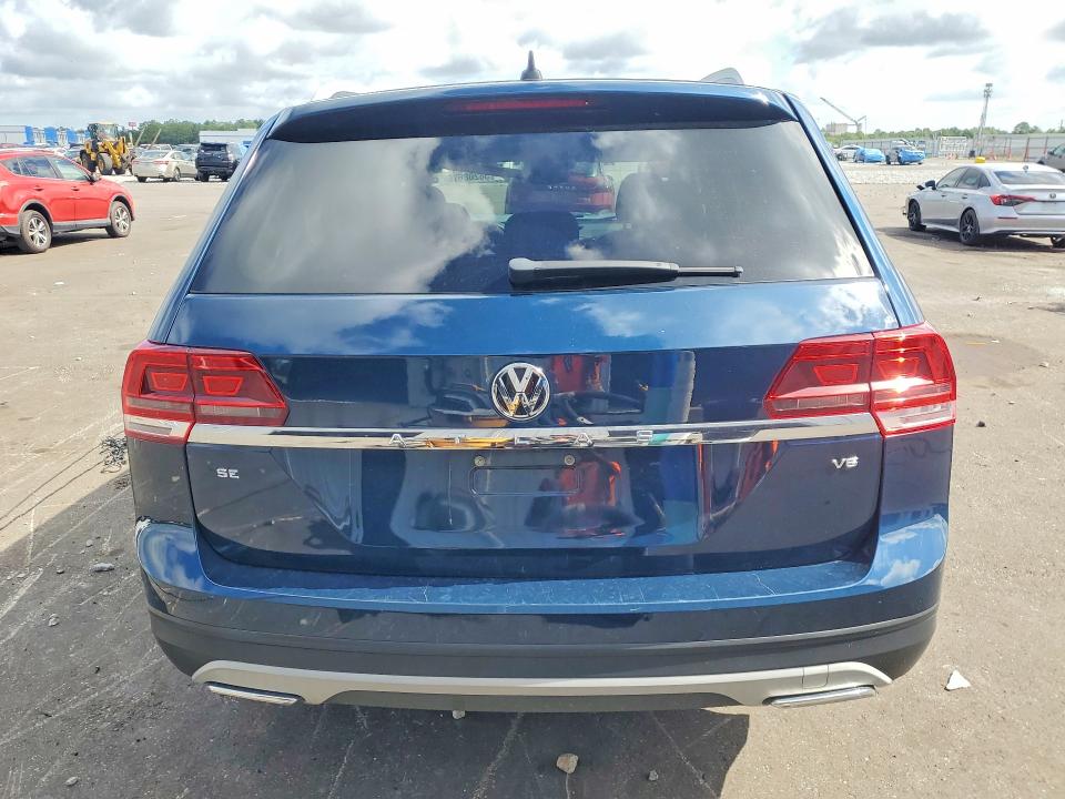 2018 Volkswagen Atlas მანქანა იყიდება აუქციონზე, vin: 1V2DR2CA6JC528891, აუქციონის ნომერი: 58208676