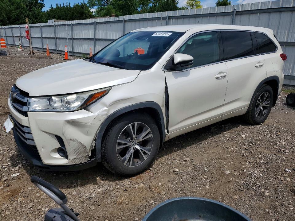 Продажа на аукционе авто 2017 Toyota Highlander, vin: 5TDBZRFH8HS459267, номер лота: 57943696