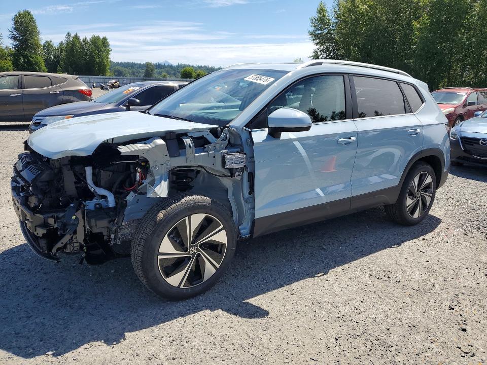 2026 Volkswagen Taos მანქანა იყიდება აუქციონზე, vin: 3VVVC7B28TM059675, აუქციონის ნომერი: 57885476