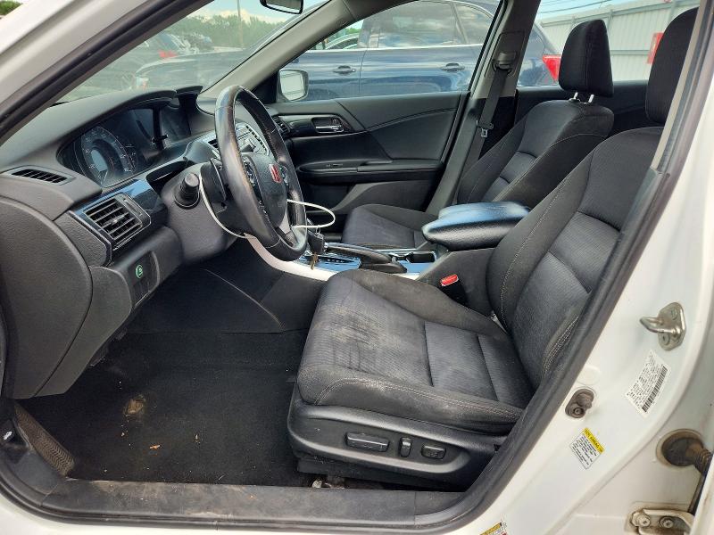 55615626 :رقم المزاد ، 1HGCR2F53FA268059 vin ، 2015 Honda Accord مزاد بيع