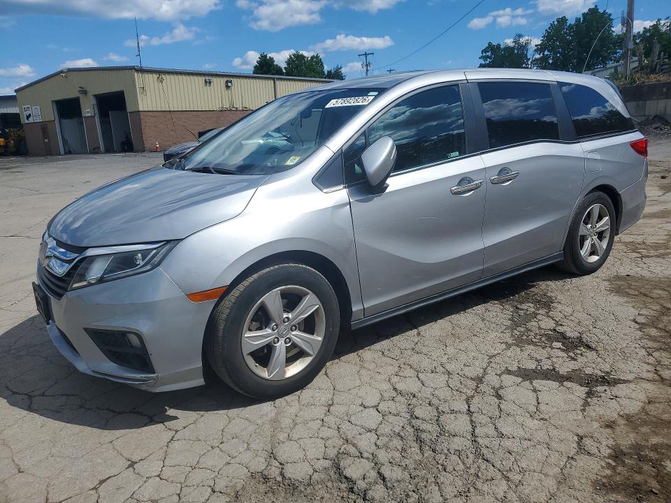 57892826 :رقم المزاد ، 5FNRL6H74KB122383 vin ، 2019 Honda Odyssey مزاد بيع