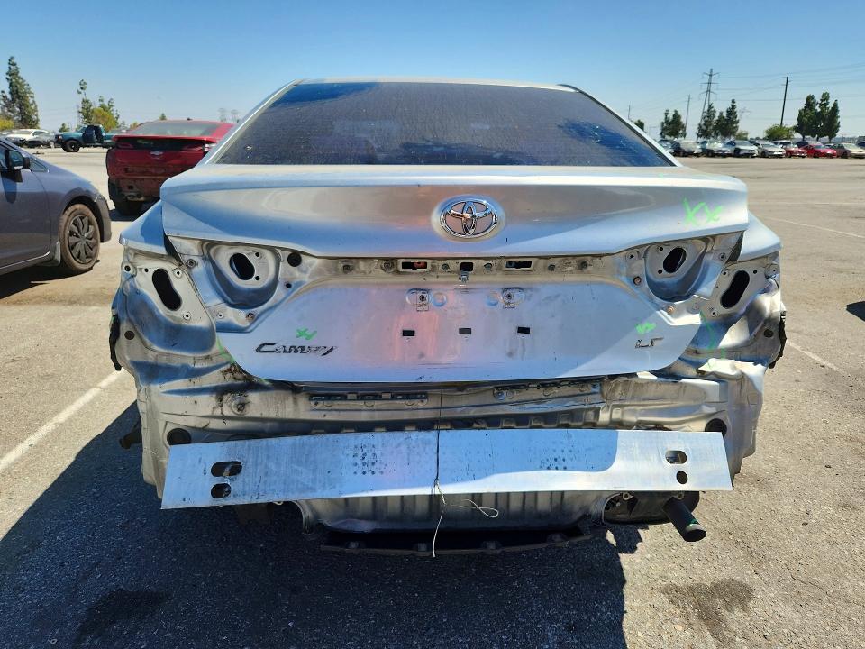 2015 Toyota Camry მანქანა იყიდება აუქციონზე, vin: 4T1BF1FK2FU968880, აუქციონის ნომერი: 58839246