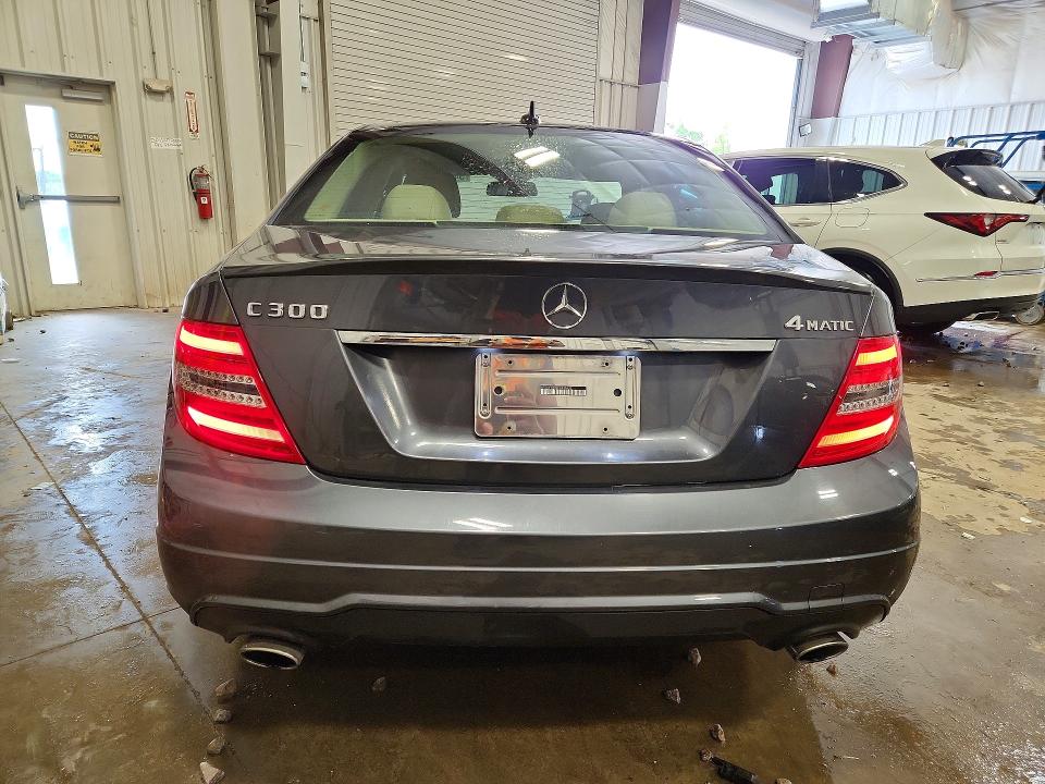 Продаж на аукціоні авто 2014 Mercedes-benz C, vin: WDDGF8AB4EA943432, номер лоту: 54908306
