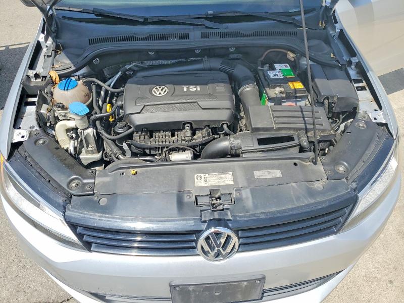 2014 Volkswagen Jetta მანქანა იყიდება აუქციონზე, vin: 3VWD17AJ4EM226901, აუქციონის ნომერი: 55993666
