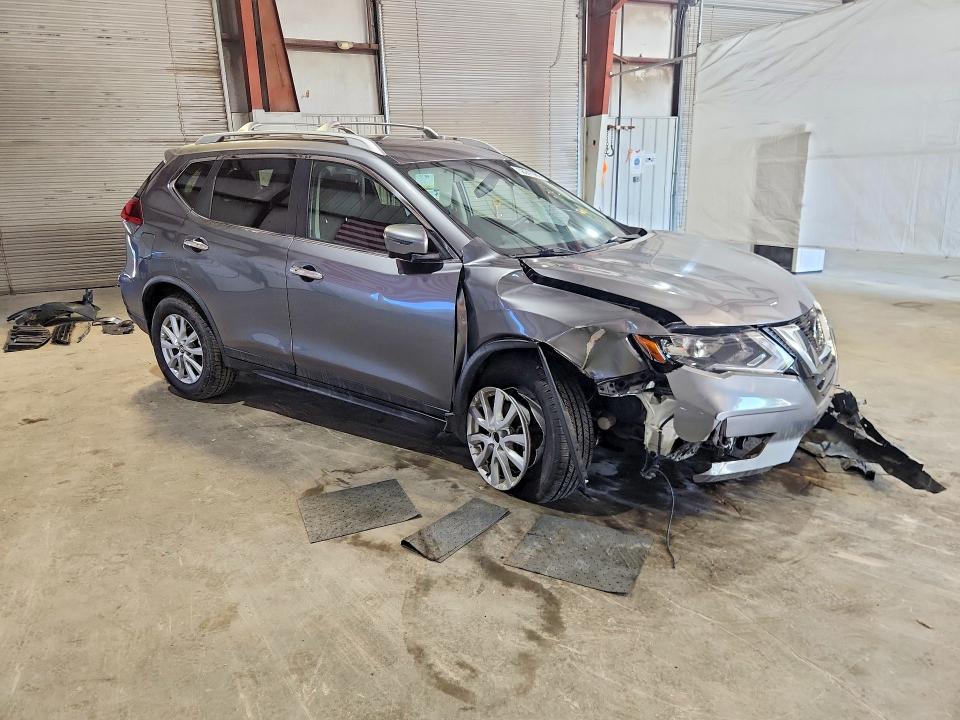 58241986 :رقم المزاد ، KNMAT2MV6JP601533 vin ، 2018 Nissan Rogue مزاد بيع