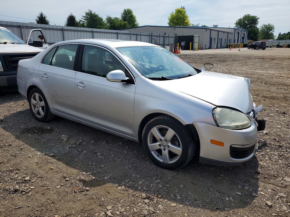 2008 Volkswagen Jetta მანქანა იყიდება აუქციონზე, vin: 3VWRM71K18M072481, აუქციონის ნომერი: 58716376
