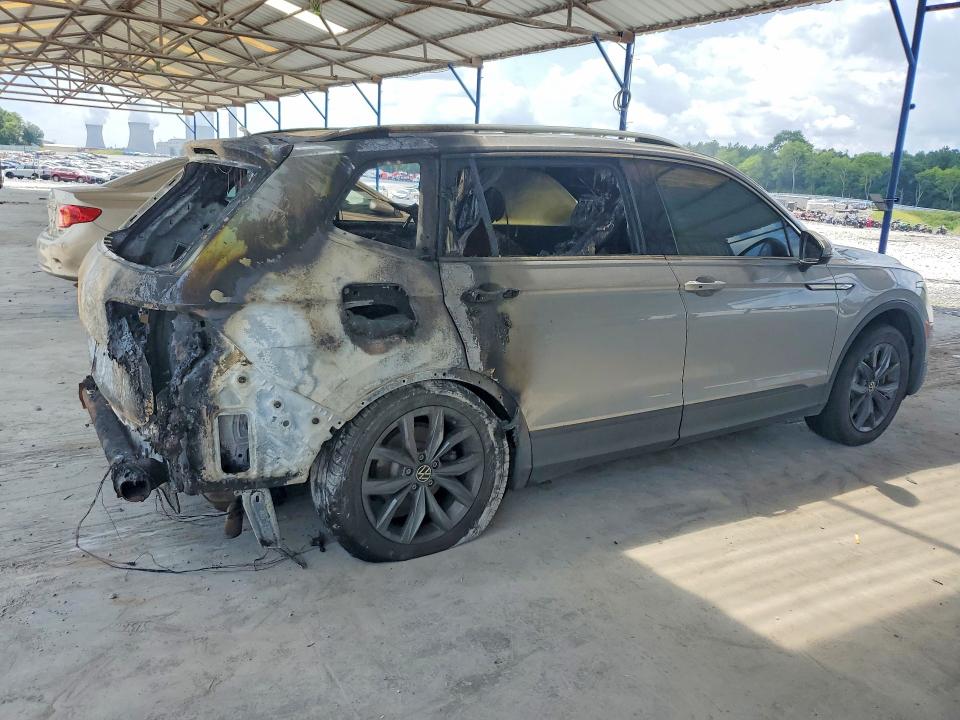 Продажа на аукционе авто 2022 Volkswagen Tiguan, vin: 3VV3B7AX5NM166550, номер лота: 59140046