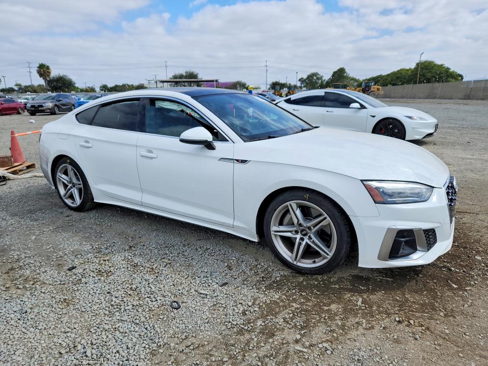 2021 Audi A5 მანქანა იყიდება აუქციონზე, vin: WAUDACF58MA044845, აუქციონის ნომერი: 59285856