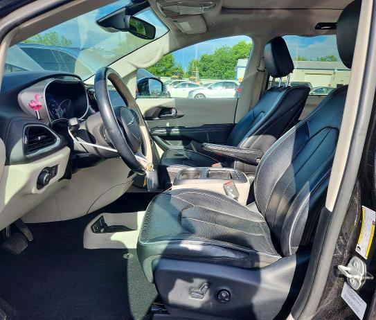 Продажа на аукционе авто 2018 Chrysler Pacifica, vin: 2C4RC1GG6JR107665, номер лота: 56571306