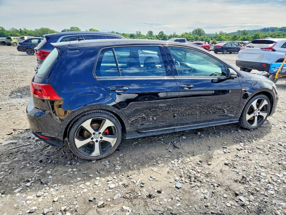 55347356 :رقم المزاد ، 3VW4T7AU4HM025590 vin ، 2017 Volkswagen Gti مزاد بيع