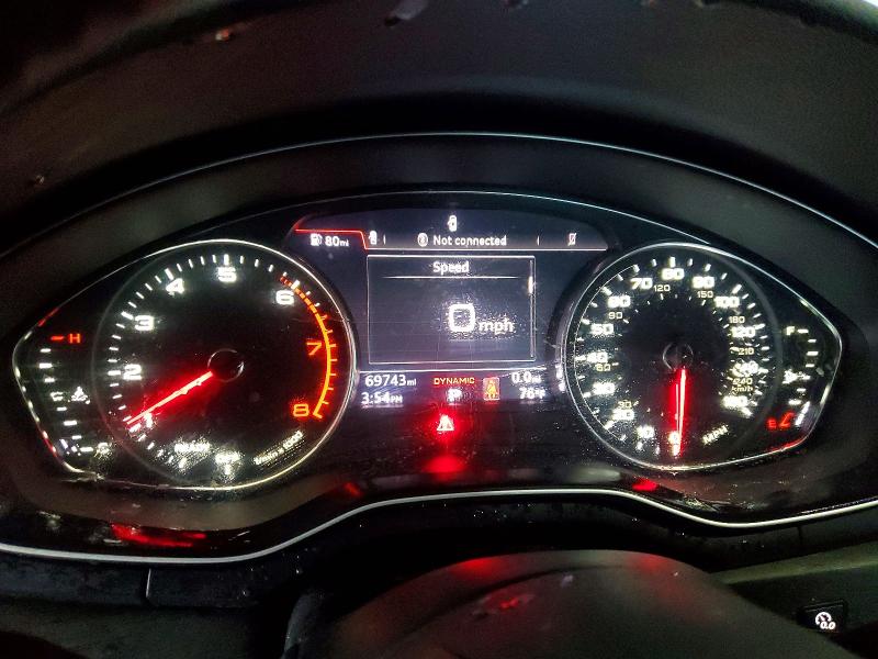 54486166 :رقم المزاد ، WAUKMAF42JA128018 vin ، 2018 Audi A4 مزاد بيع